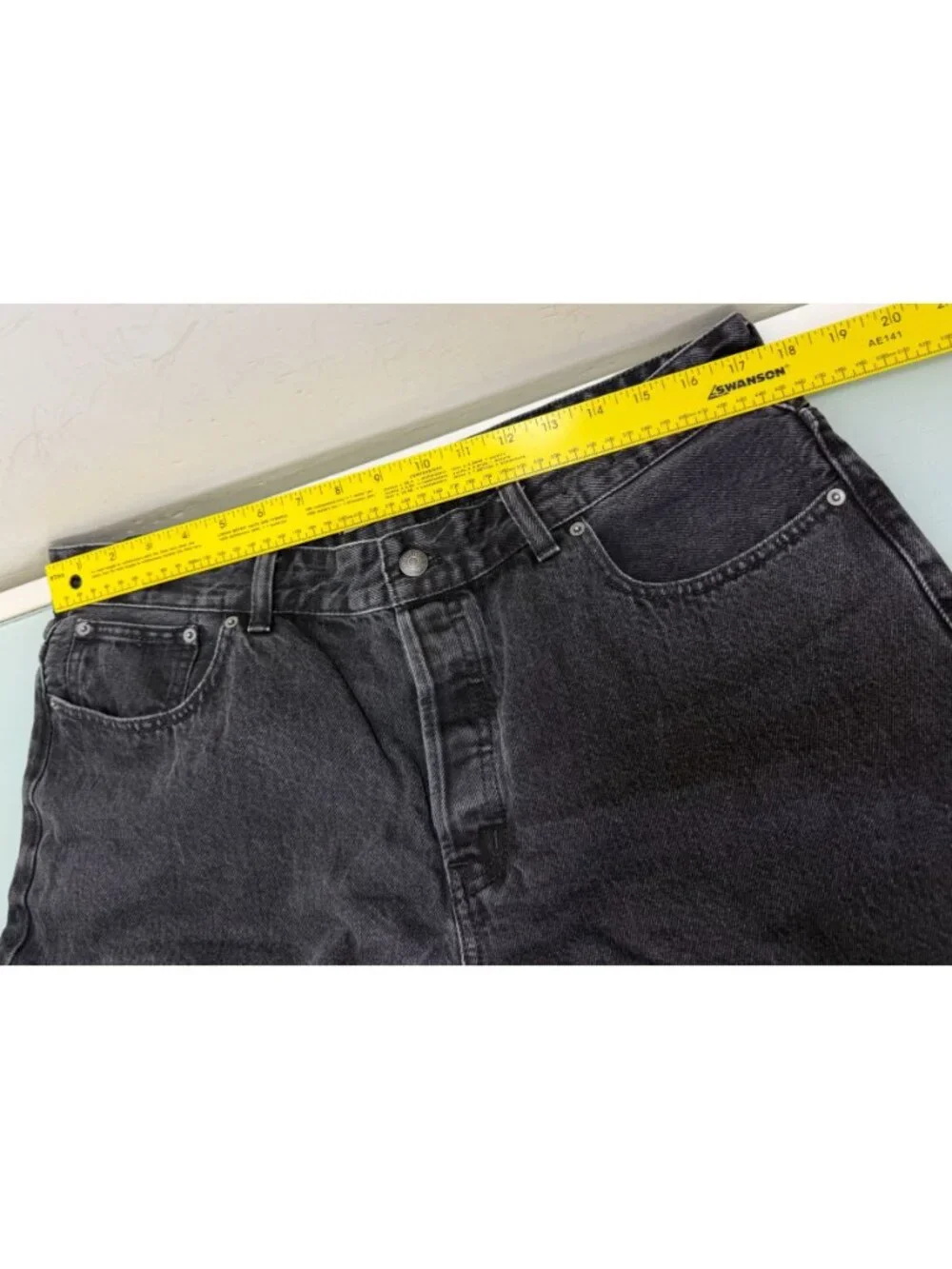 Madewell The Darted Barrel Leg Jeans Women's 31 Button Fly Black Denim High Rise - Picture 6 of 10